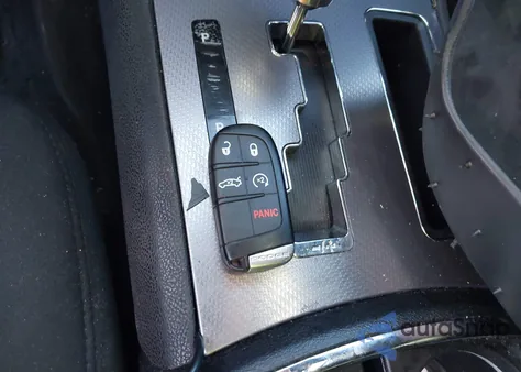 2013 Dodge Charger Se z USA, uszkodzony, nr VIN 2C3CDXBG9DH638242